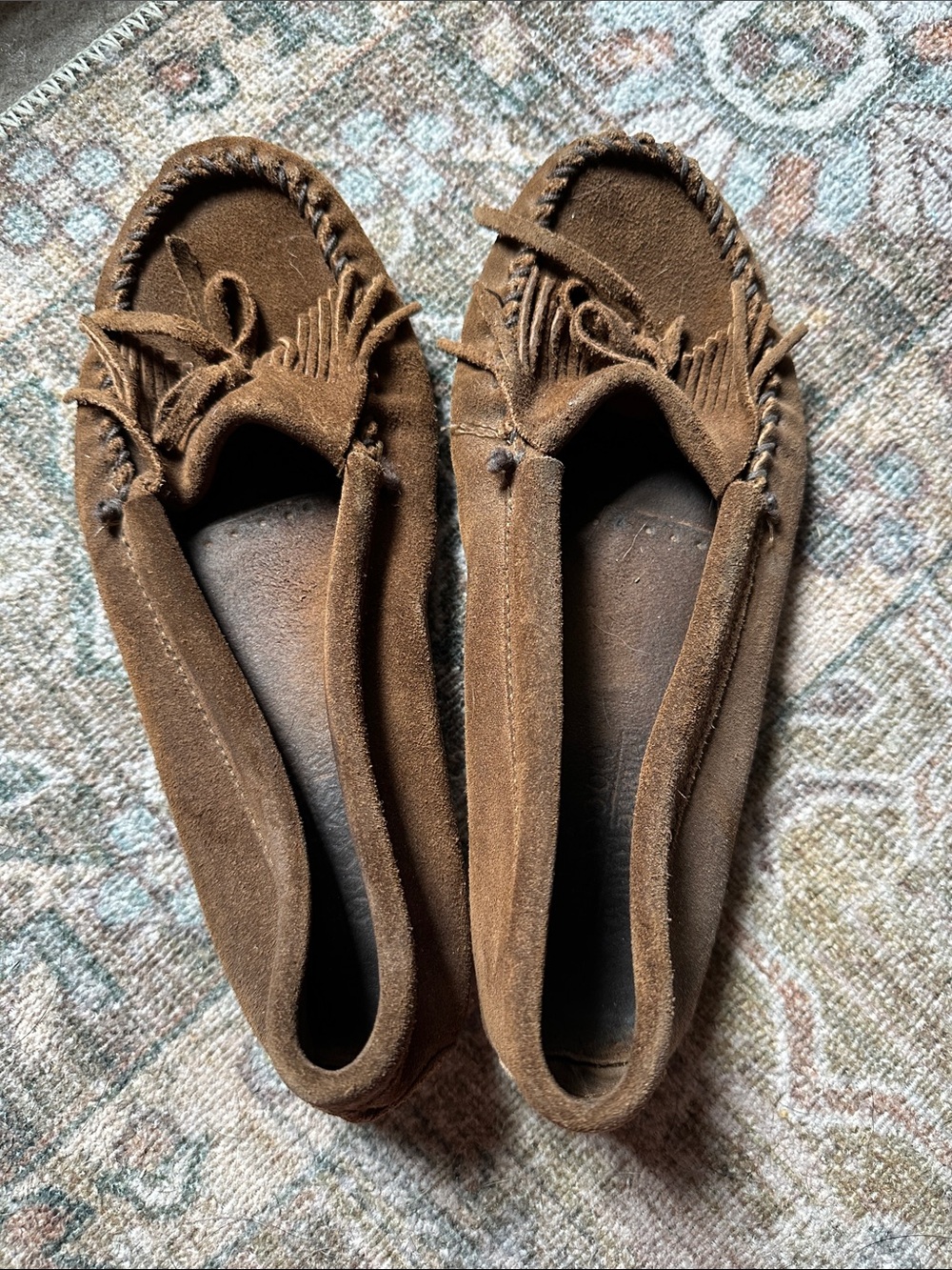 Minnetonka Moccasin Flats with Fringe